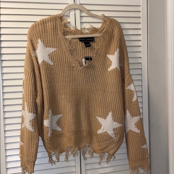 Poly & Ester Sweaters - 🔥Poly & Esther destructed v neck sweater.🔥🔥